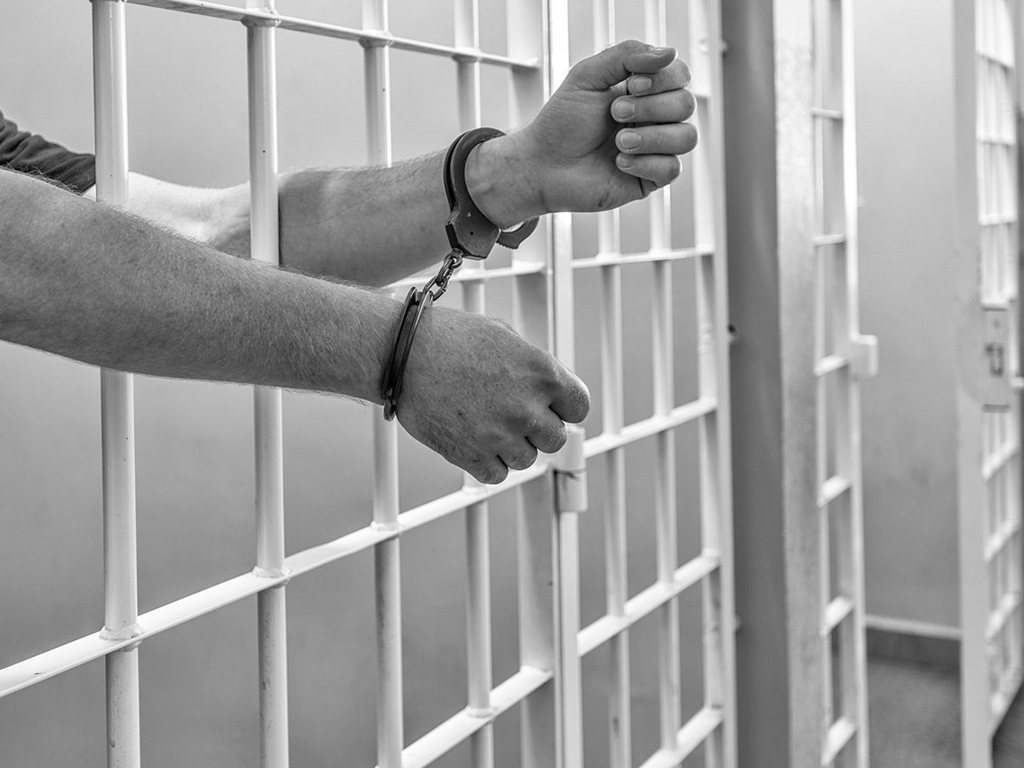 В Сочи насильника собственной падчерицы приговорили к 20 годам лишения свободы