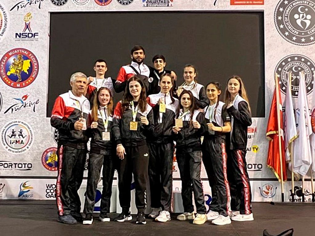 Сочинские спортсмены взяли золото в чемпионате Европы по тайскому боксу