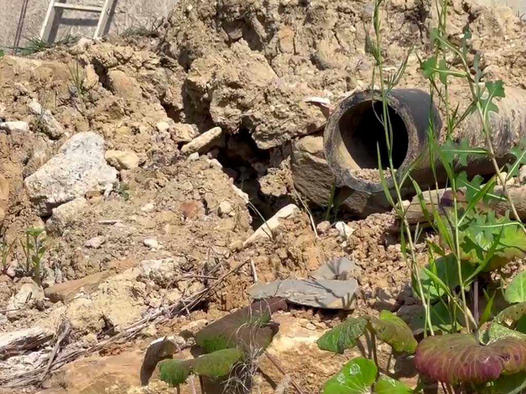 Перебои с водой в сочинском селе Раздольное вызваны оползнем