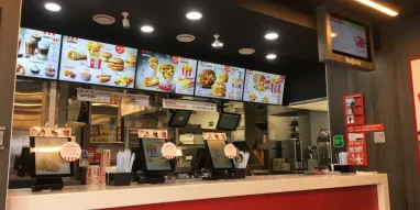 Ресторан быстрого обслуживания KFC на улице Победы 