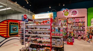 Магазин игрушек Поигрушки на Ачипсинской улице (мкр. Эстосадок) фотография 2