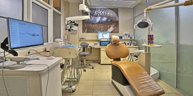 Стоматологическая клиника DC клиник в Хостинском районе фотография 4