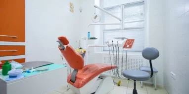 Семейная стоматология SimClinic фотография 3